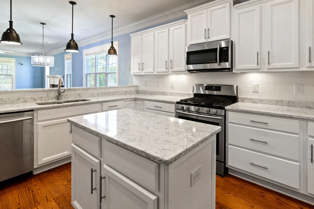 Filth & Squalor Cleanup in Linden Hills And Indian Heights, Kansas City, MO